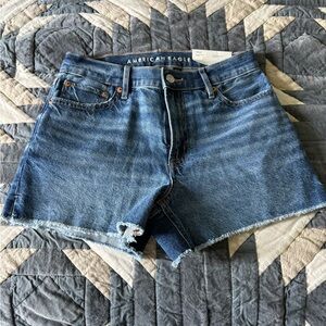 American Eagle Outfitters Women's Blue Denim Shorts. Size 2 26W Super High Rise